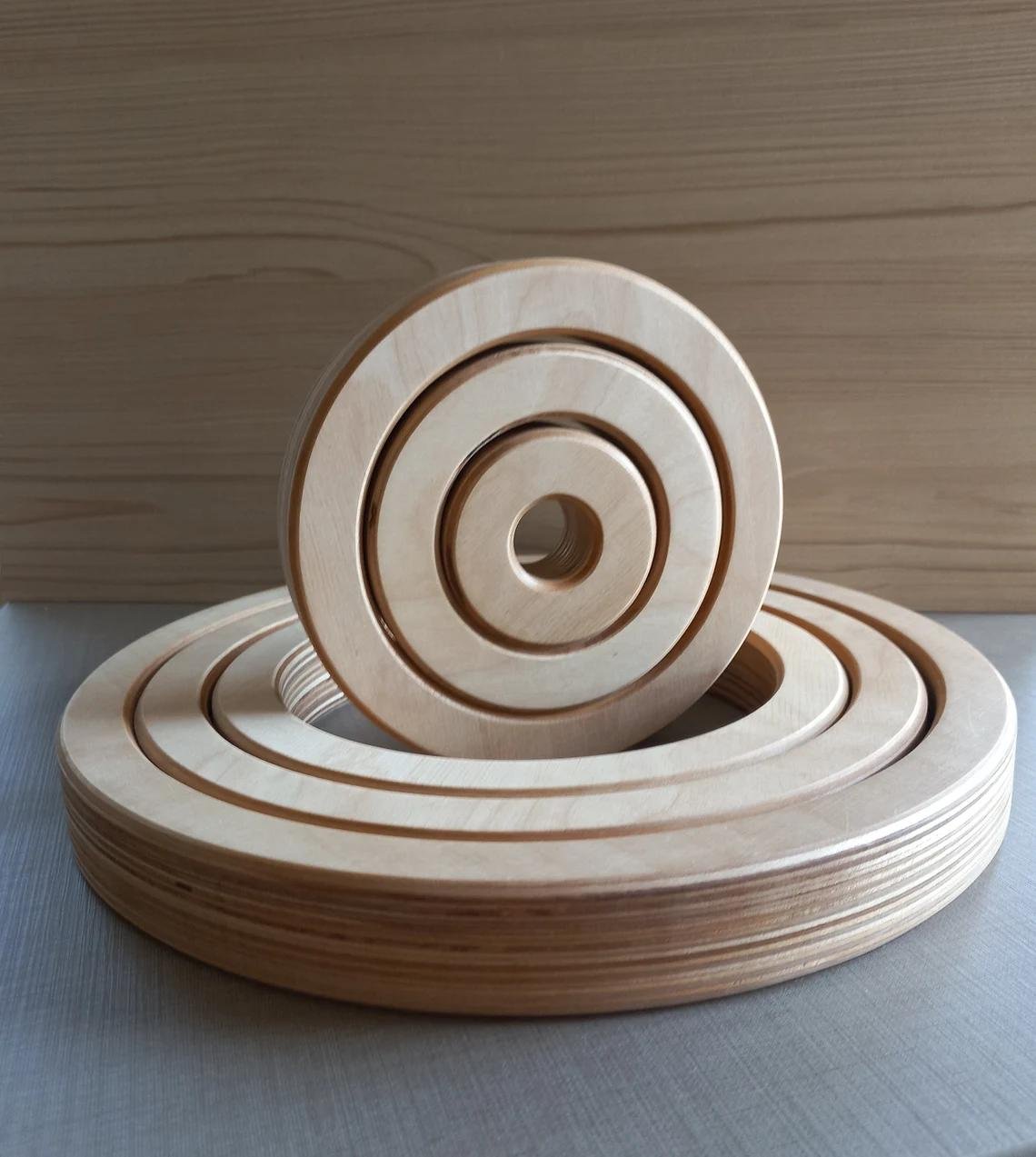 Montessori wooden set of six size-sorting rings in birch, handmade in Latvia
